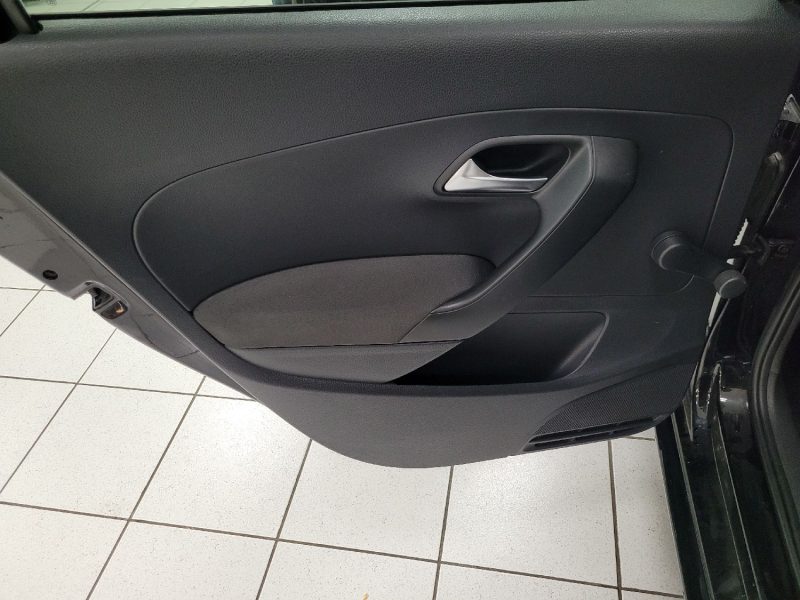 VOLKSWAGEN POLO 1.6 TDI 90 Trendline