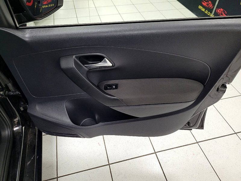 VOLKSWAGEN POLO 1.6 TDI 90 Trendline