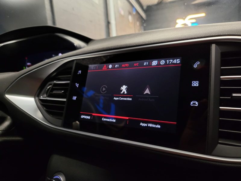 PEUGEOT 308 II GT 1.2 PURETECH 130 CV / TOIT PANO / CARPLAY / DYNAUDIO / PACK BLACK