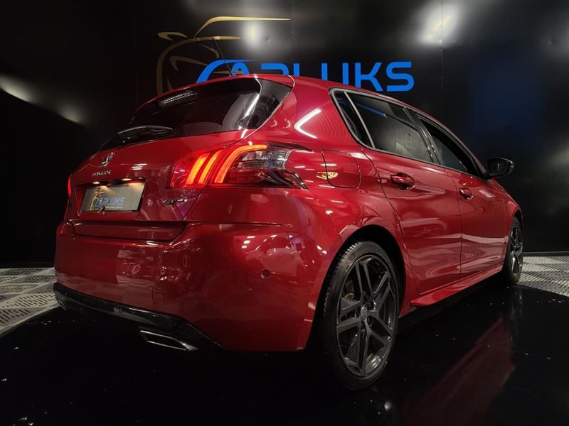 PEUGEOT 308 II GT 1.2 PURETECH 130 CV / TOIT PANO / CARPLAY / DYNAUDIO / PACK BLACK