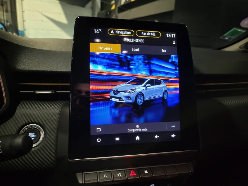 1.6 E-TECH 143 cv ENGINEERED / CARPLAY / CAMERA AR 
