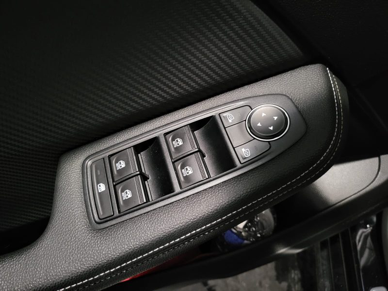 1.6 E-TECH 143 cv ENGINEERED / CARPLAY / CAMERA AR 