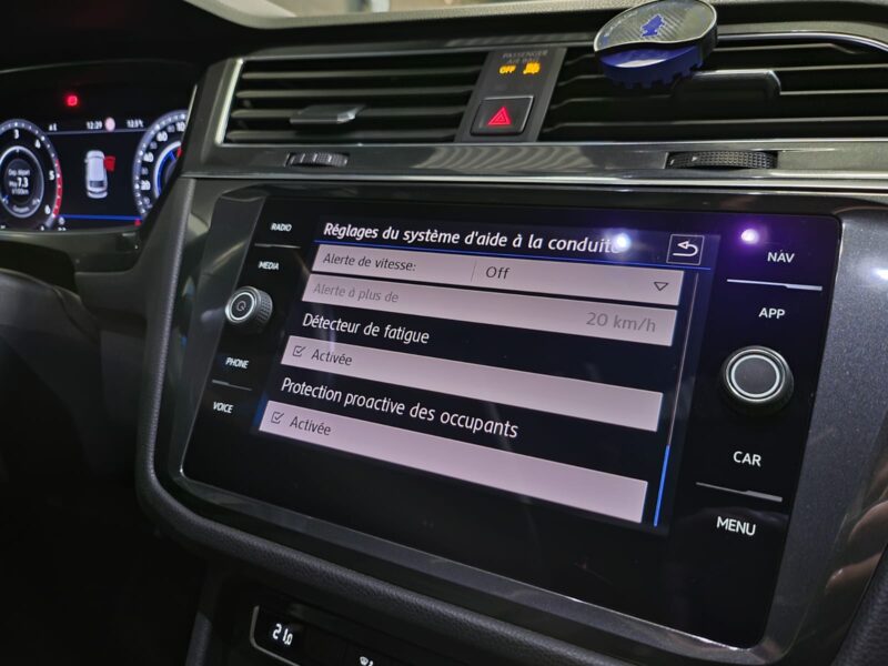 VOLKSWAGEN TIGUAN ALLSPACE 2.0 TDi 150cv CARAT 7 PLACES TOIT OUVRANT / CARPLAY / VIRTUAL COCKPIT