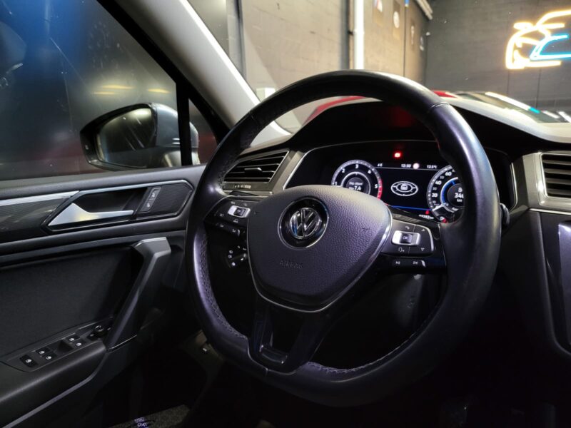 VOLKSWAGEN TIGUAN ALLSPACE 2.0 TDi 150cv CARAT 7 PLACES TOIT OUVRANT / CARPLAY / VIRTUAL COCKPIT