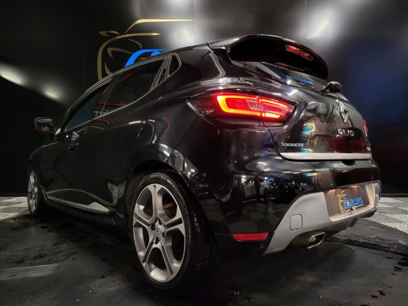 RENAULT CLIO V 0.9 TCe 90cv GT LINE / TOIT PANORAMIQUE / SIEGES SPORT GT / CAMERA DE RECULE