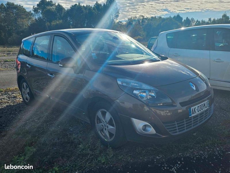 RENAULT SCÃNIC III 2010