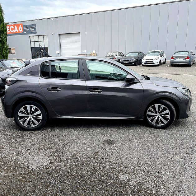 PEUGEOT 208 II 100 cv Allure EAT8 CARPLAY CAMERA Garantie 12 mois