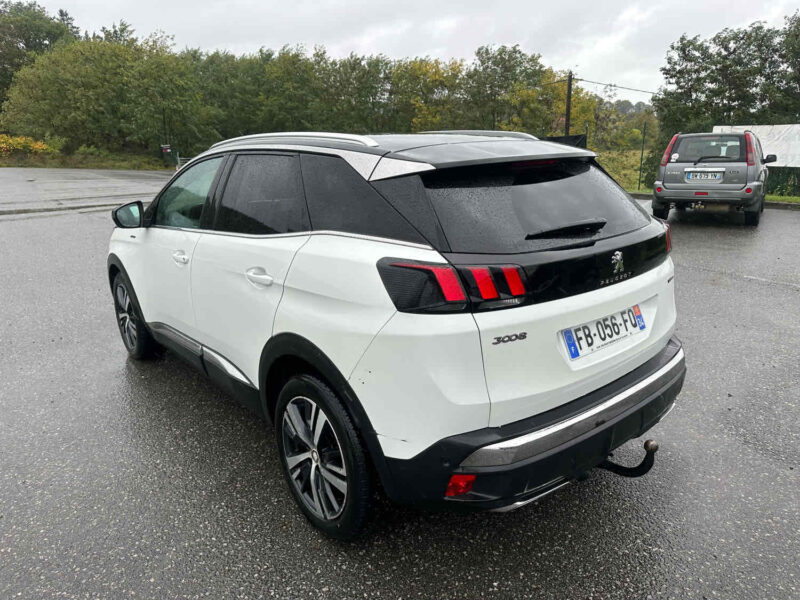 PEUGEOT 3008 SUV 2018