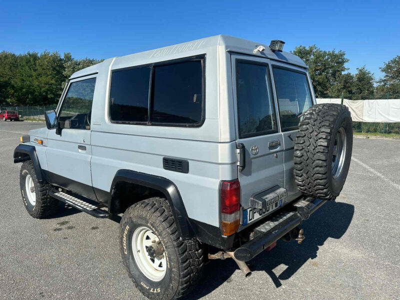 TOYOTA LAND CRUISER 1986