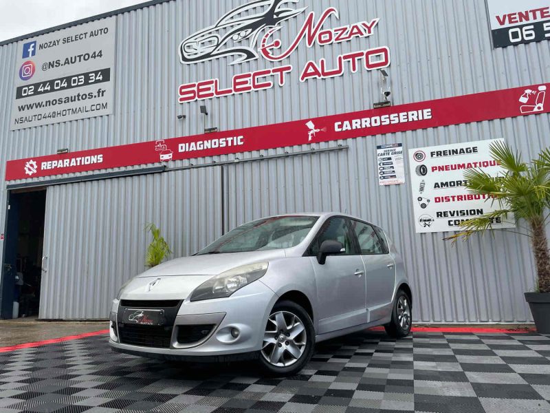 RENAULT SCENIC III 2011