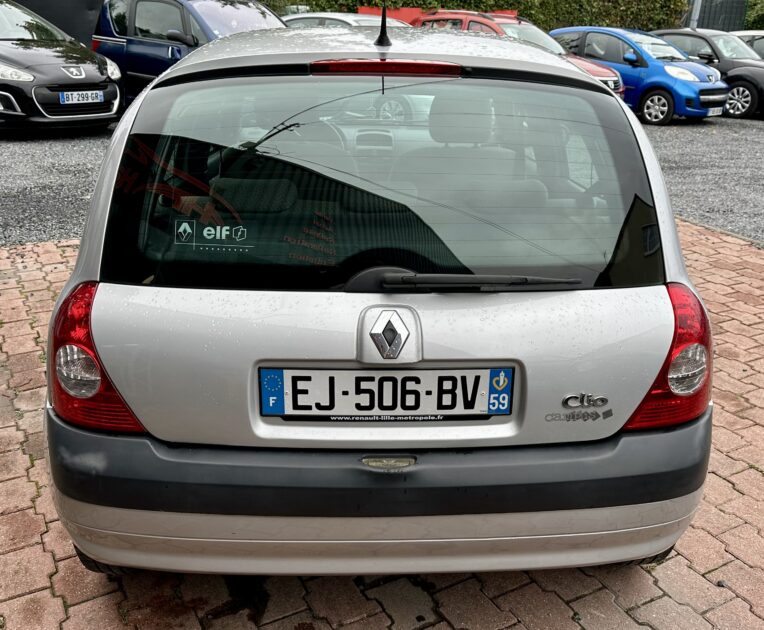 RENAULT CLIO 2005