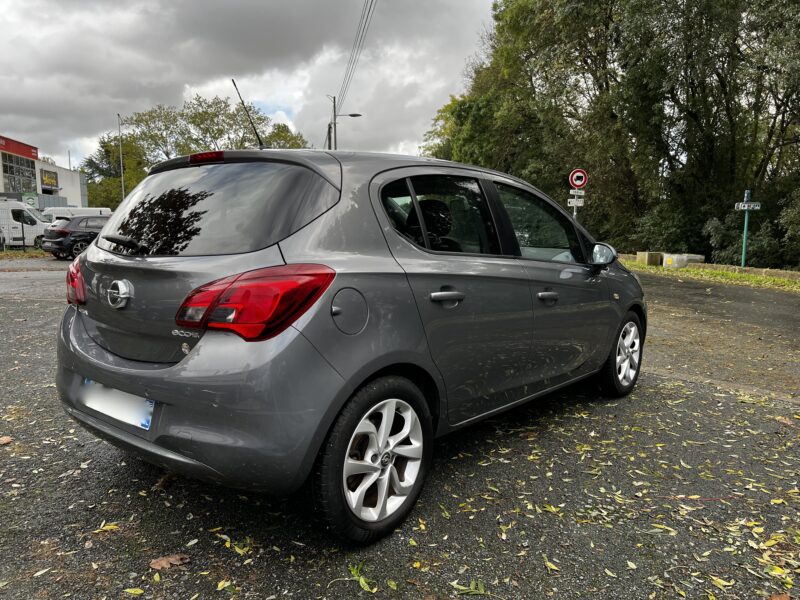 OPEL CORSA E 2016