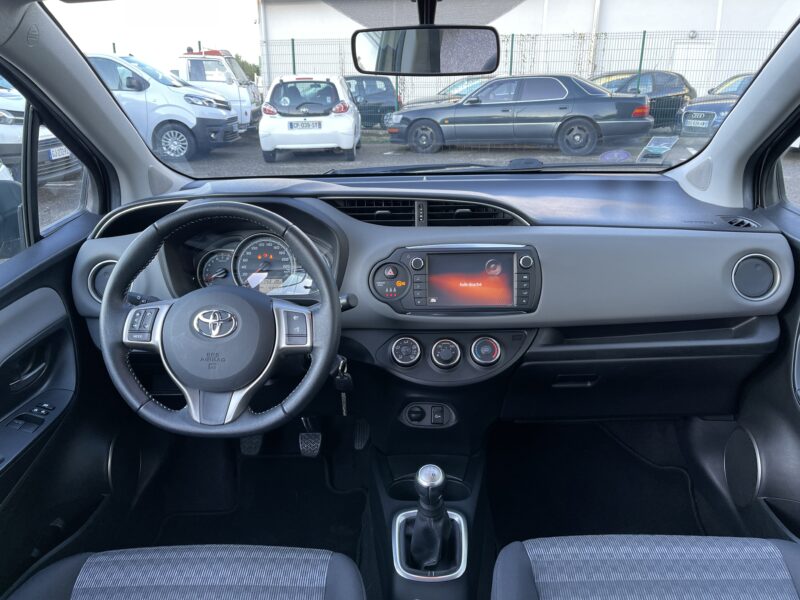 TOYOTA YARIS 2017