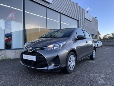 TOYOTA YARIS 2017