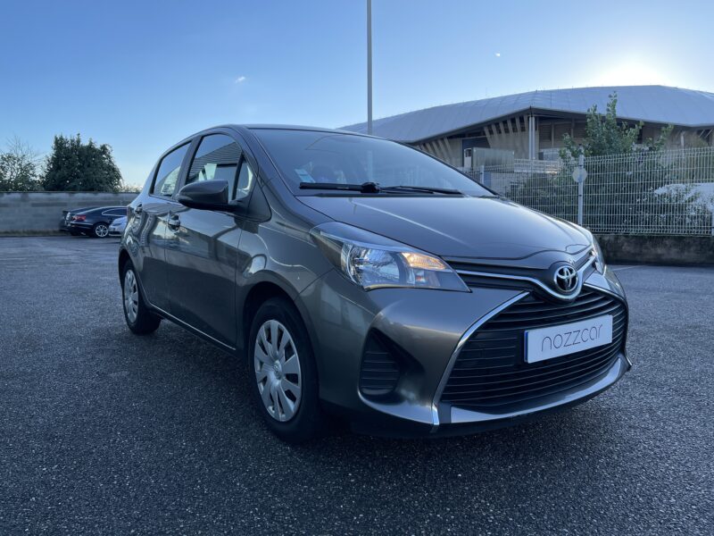 TOYOTA YARIS 2017