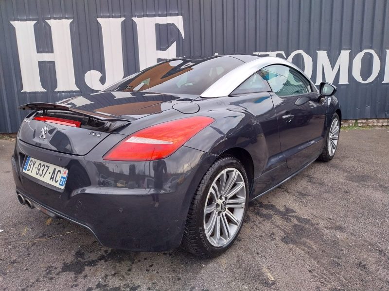 PEUGEOT RCZ 