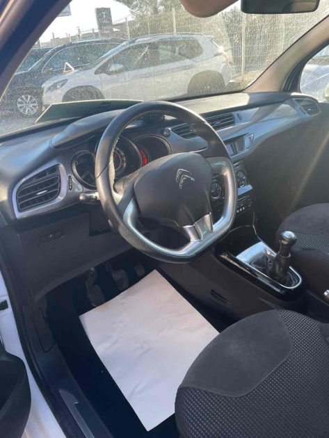 CITROEN C3 1.4 i 95cv Exclusive