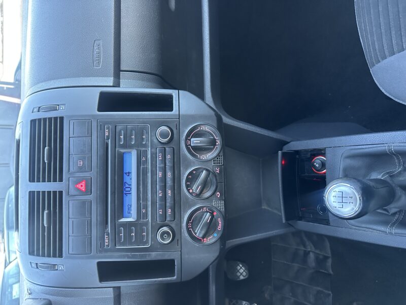 VOLKSWAGEN POLO 2008