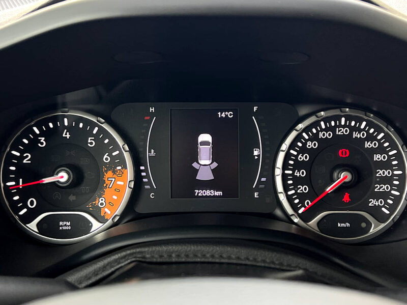 JEEP RENEGADE BROOKLYN EDITION 1.6 E TORQ 110 1ERE MAIN / GPS APPLE CARPLAY KEYLESS - Garantie 1an