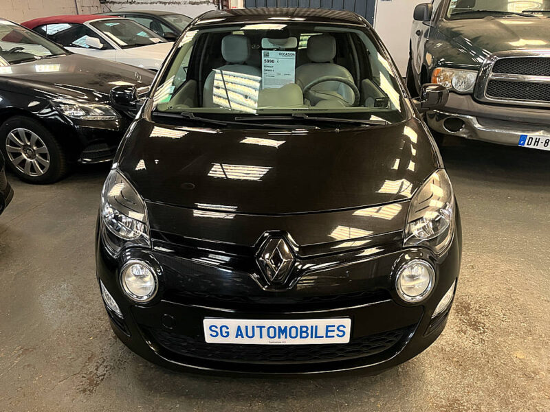 RENAULT TWINGO II 2012
