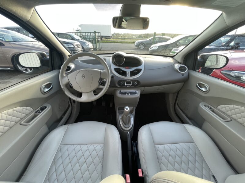 RENAULT TWINGO II 2012