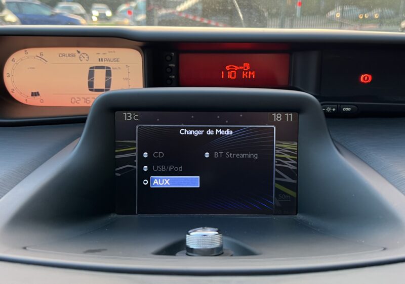 CITROEN C3 PICASSO PHASE 2 EXCLUSIVE 1.2 110 Cv 1ERE MAIN 26 200 Kms TOIT PANO / GPS - Garantie 1an