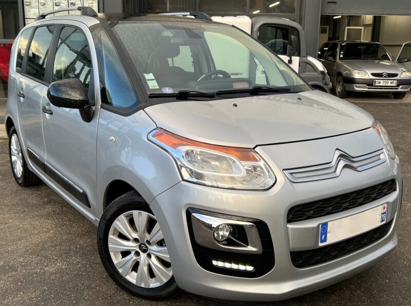 CITROEN C3 PICASSO PHASE 2 EXCLUSIVE 1.2 110 Cv 1ERE MAIN 26 200 Kms TOIT PANO / GPS - Garantie 1an
