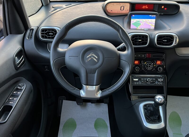 CITROEN C3 PICASSO PHASE 2 EXCLUSIVE 1.2 110 Cv 1ERE MAIN 26 200 Kms TOIT PANO / GPS - Garantie 1an
