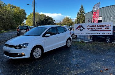 VOLKSWAGEN POLO V 2015