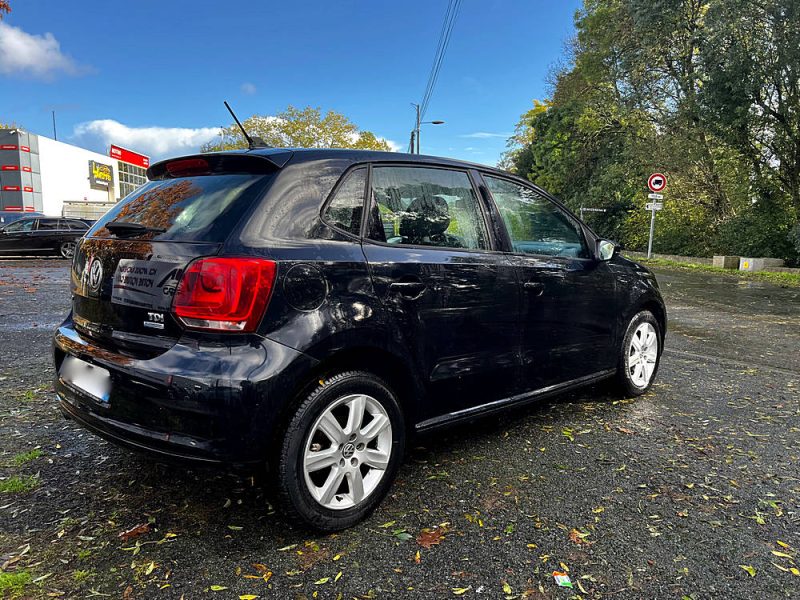 VOLKSWAGEN POLO V 2013