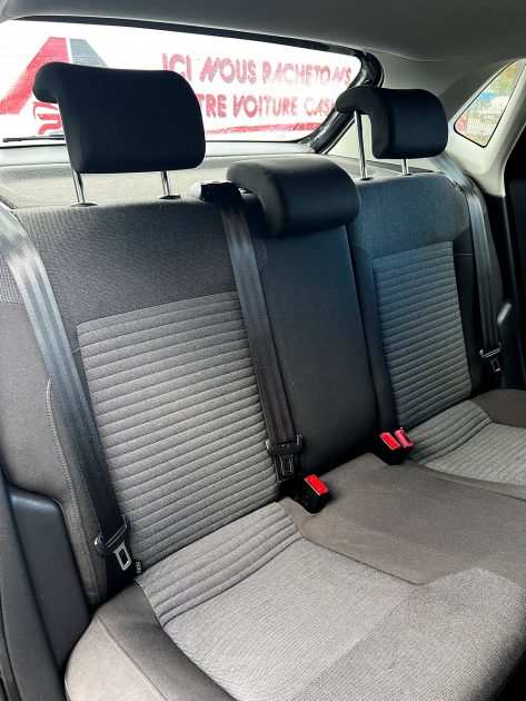 VOLKSWAGEN POLO V 2013