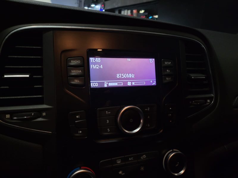 1.5 dCi 90cv ENERGY LIFE / REGULATEUR / BLUETOOTH