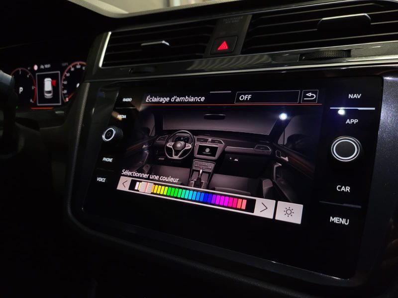 VOLKSWAGEN TIGUAN 2.0 TDi 150cv R-LINE 7 PLACES DSG7 ACC / VIRTUAL COCKPIT / 360°