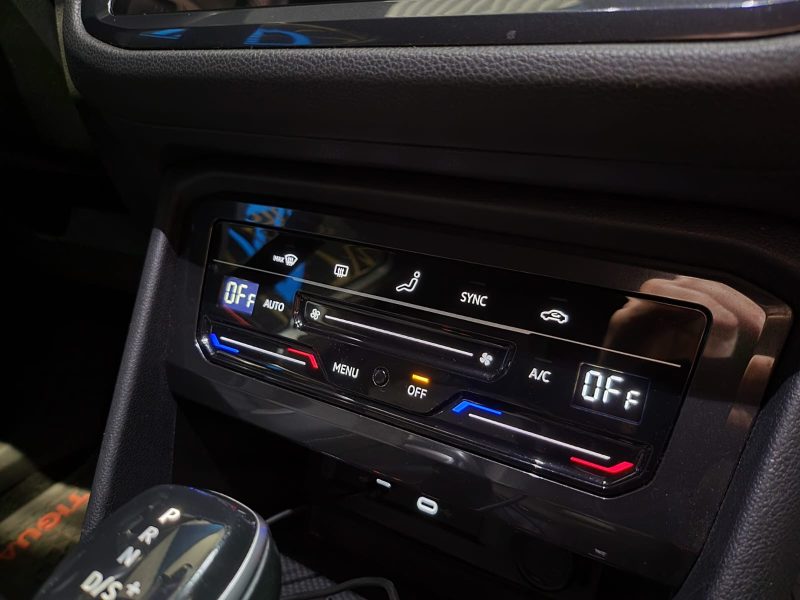 VOLKSWAGEN TIGUAN 2.0 TDi 150cv R-LINE 7 PLACES DSG7 ACC / VIRTUAL COCKPIT / 360°