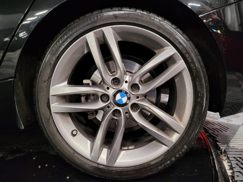 B.M.W. SERIE 1 118 i 136cv M SPORT ENTRETIEN BMW / APPLE CARPLAY