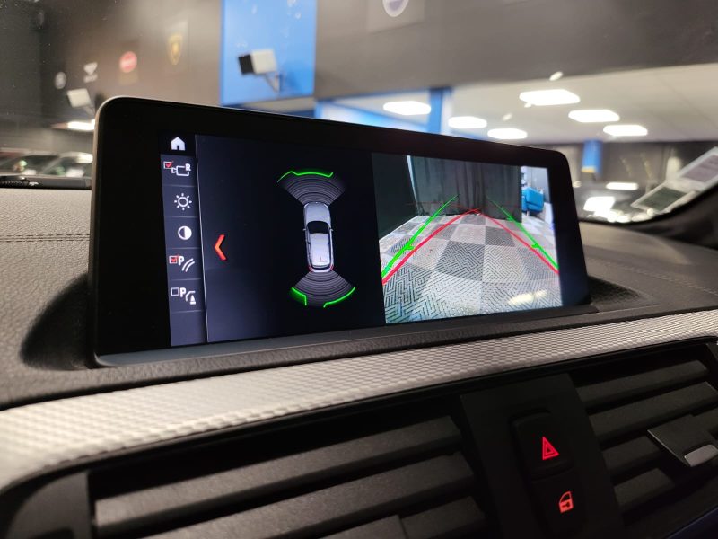 B.M.W. SERIE 1 118 i 136cv M SPORT ENTRETIEN BMW / APPLE CARPLAY