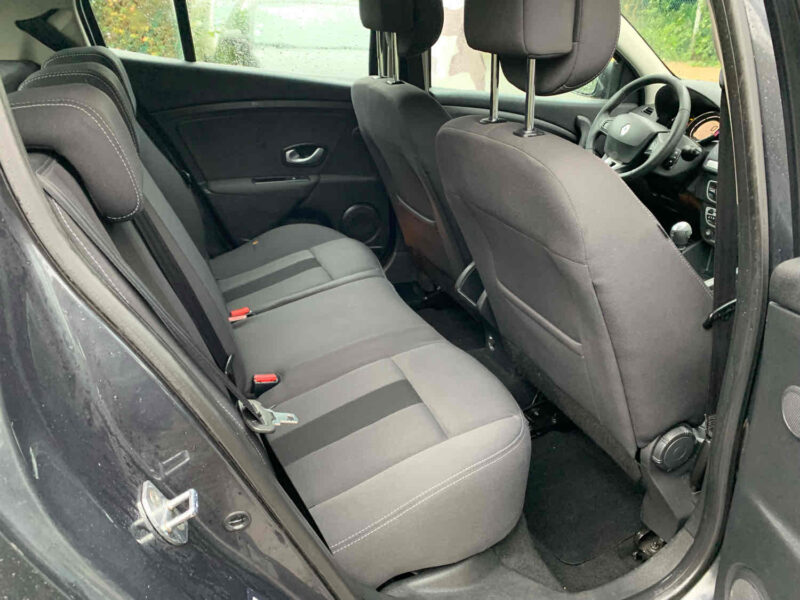 RENAULT MEGANE III 1.9DCI 131CV