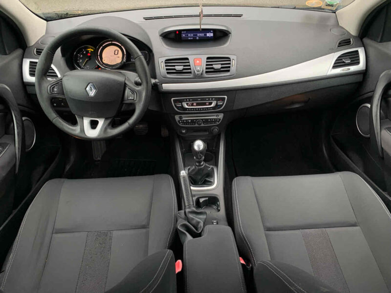 RENAULT MEGANE III 1.9DCI 131CV