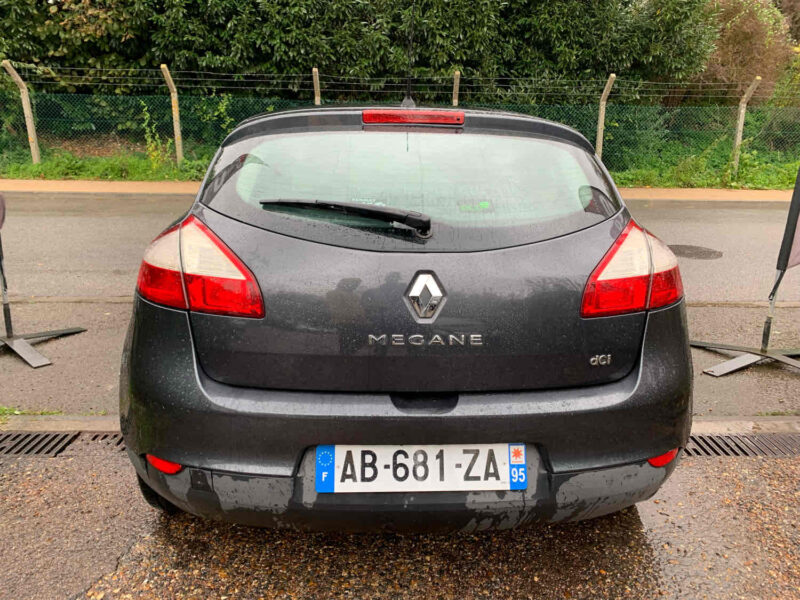 RENAULT MEGANE III 1.9DCI 131CV