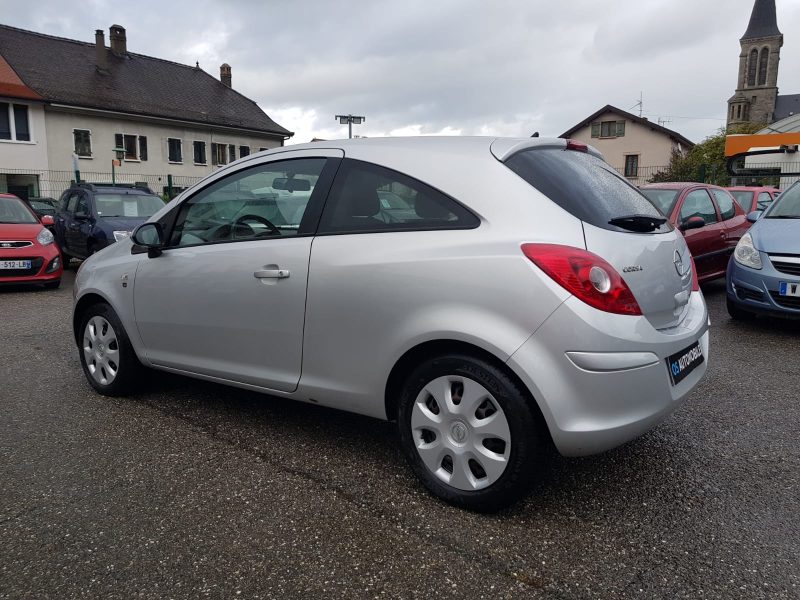 OPEL CORSA IV 1.2i 70CV