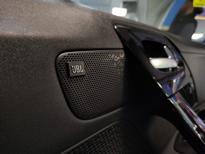 PEUGEOT 208 1.2 PURETECH 110cv GT LINE TOIT PANORAMIQUE / AUDIO JBL / CARPLAY 1E MAIN SUIVIE PEUGEOT