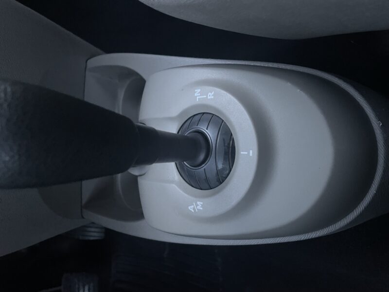 RENAULT TWINGO II 2010