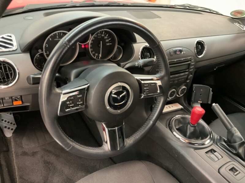 MAZDA MX-5 2010