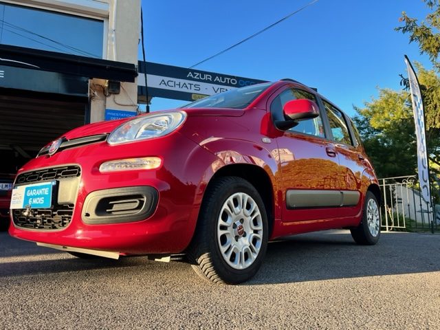 Fiat Panda 0.9 TwinAir Turbo 85CH Dualogic A { BVA }