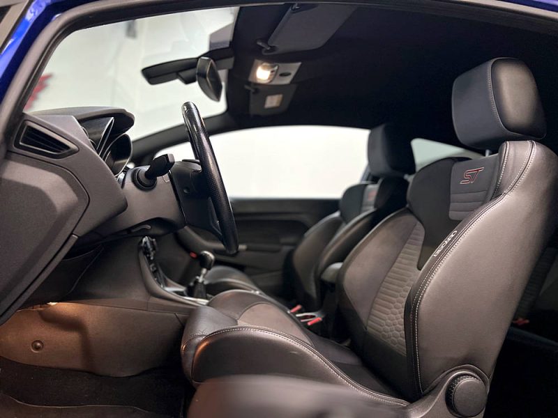 FORD FIESTA 1.6 EcoBoost ST 182CH