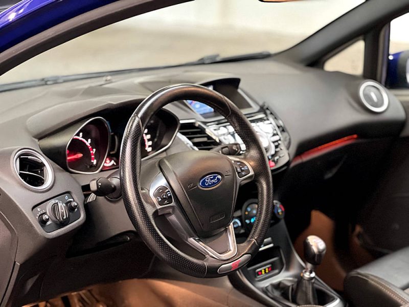 FORD FIESTA 1.6 EcoBoost ST 182CH