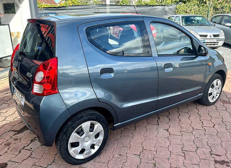 SUZUKI ALTO VII 2010
