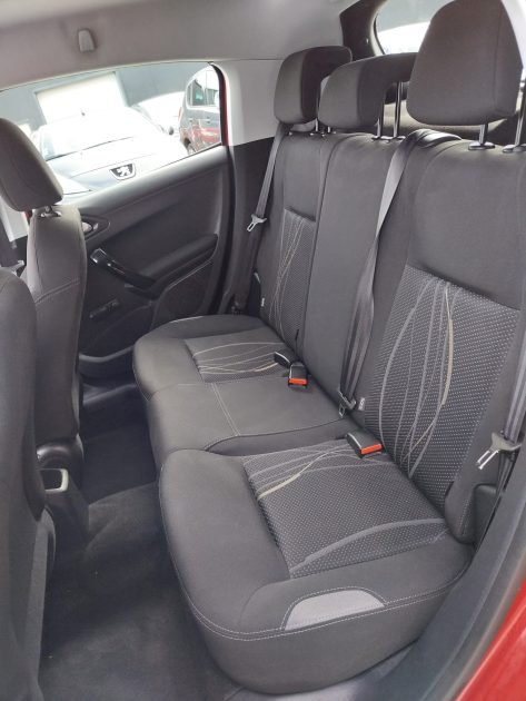 PEUGEOT 208 1.2 VTI 82 Active
