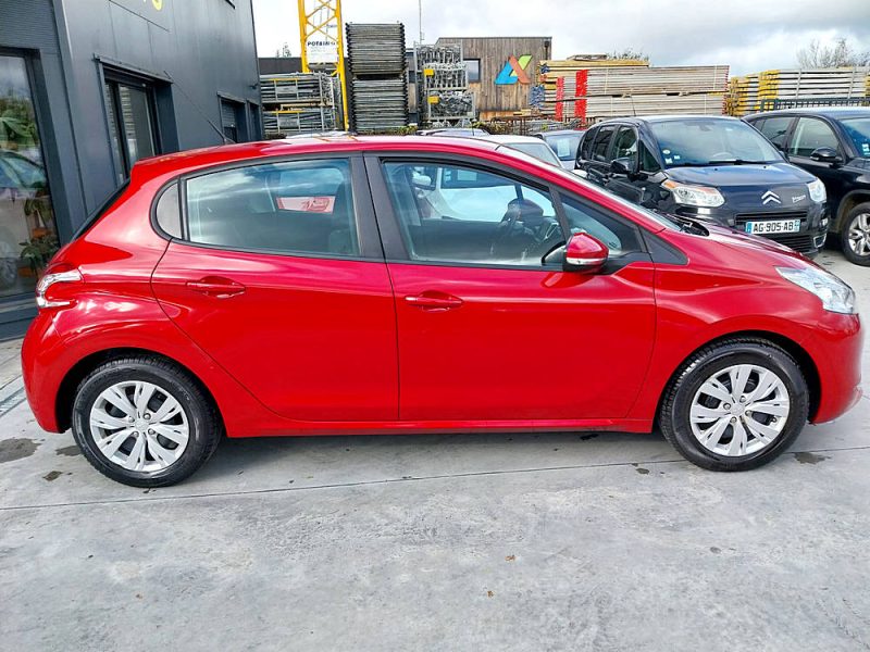 PEUGEOT 208 1.2 VTI 82 Active