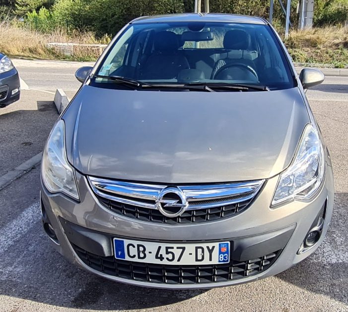 OPEL CORSA 2012